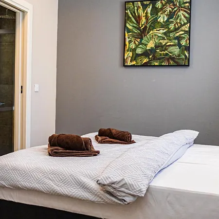 Апартаменты Chic With Balcony & Side Sea Views- 3